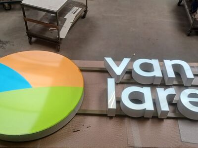 Van Hall Larenstein